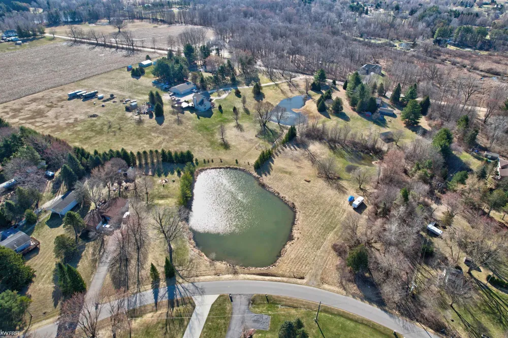 2951 Woodland Drive Hadley Township, MI 48455