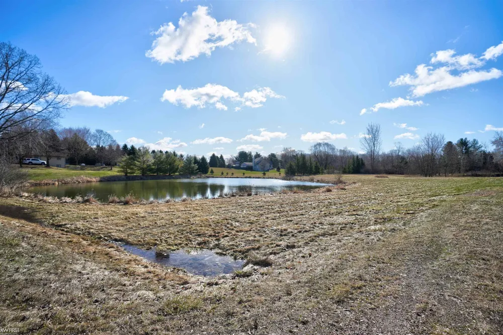 2951 Woodland Drive Hadley Township, MI 48455
