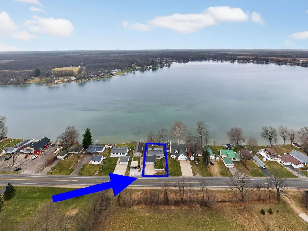 20008 M 60 Park Township, MI 49093