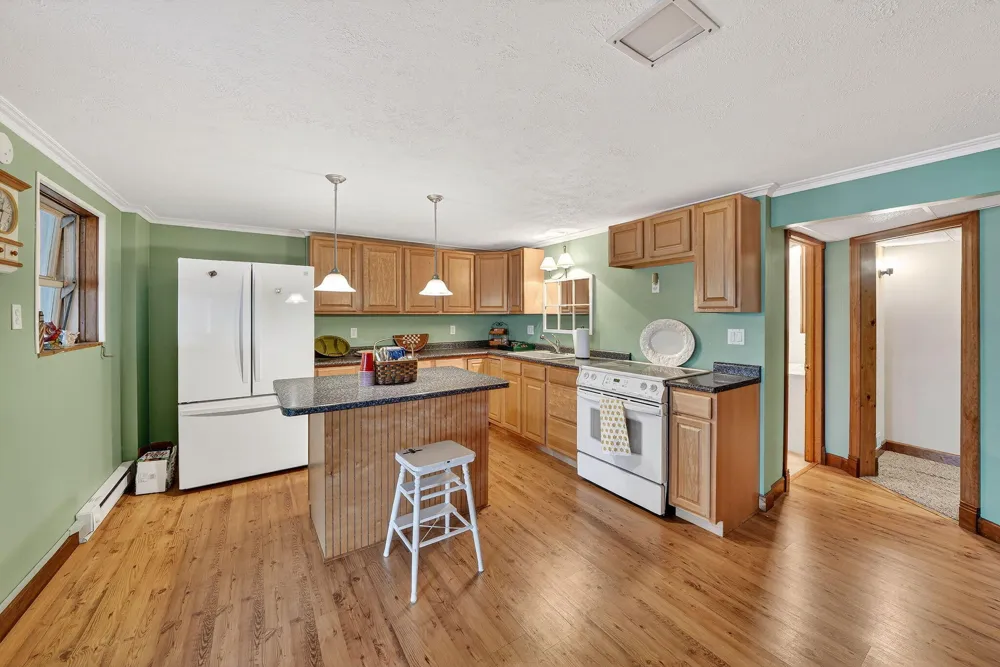 20008 M 60 Park Township, MI 49093