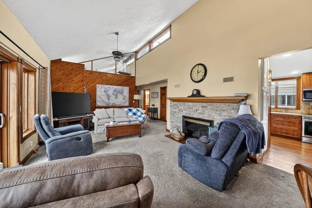 20008 M 60 Park Township, MI 49093