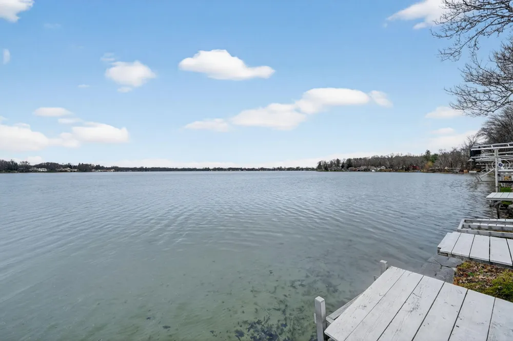 20008 M 60 Park Township, MI 49093