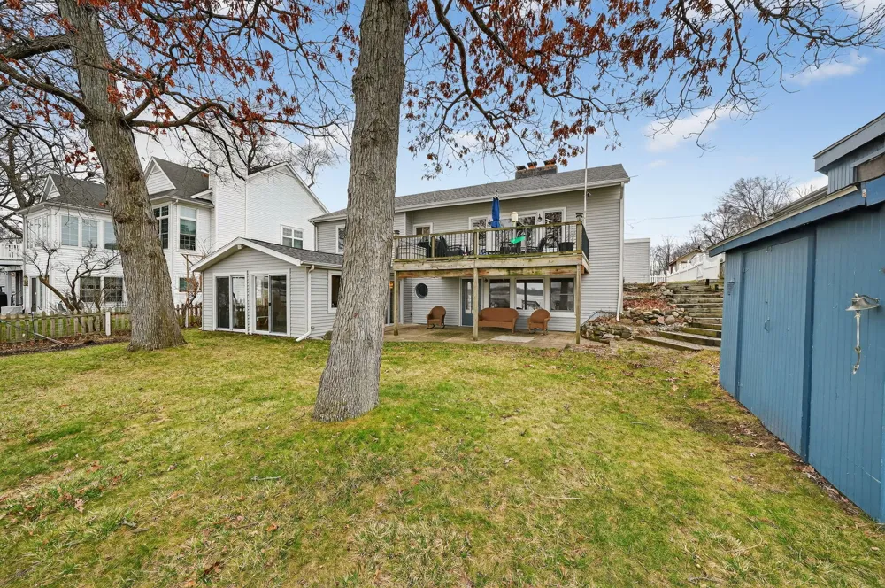 20008 M 60 Park Township, MI 49093
