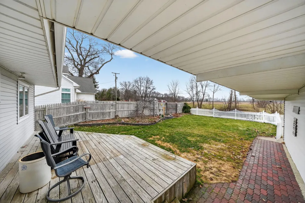 20008 M 60 Park Township, MI 49093
