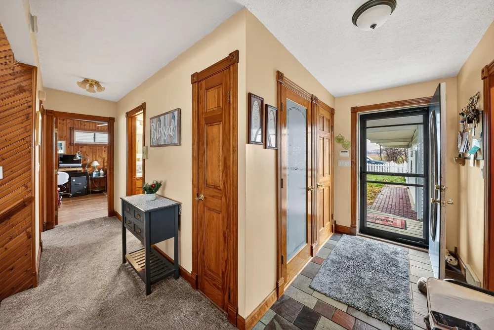 20008 M 60 Park Township, MI 49093