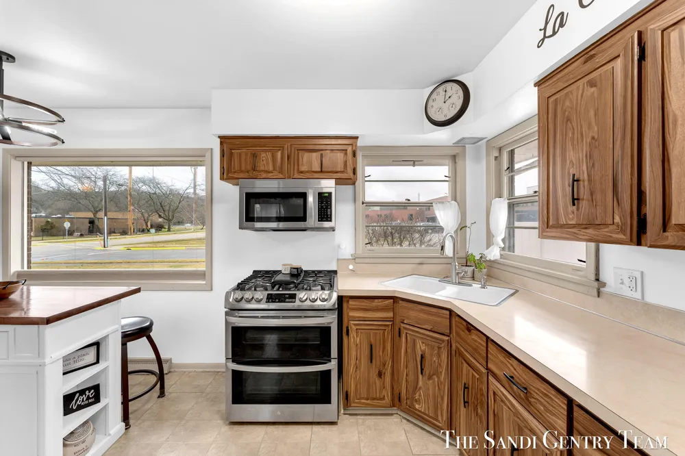 1508 Wisconsin Street Grand Haven City, MI 49417