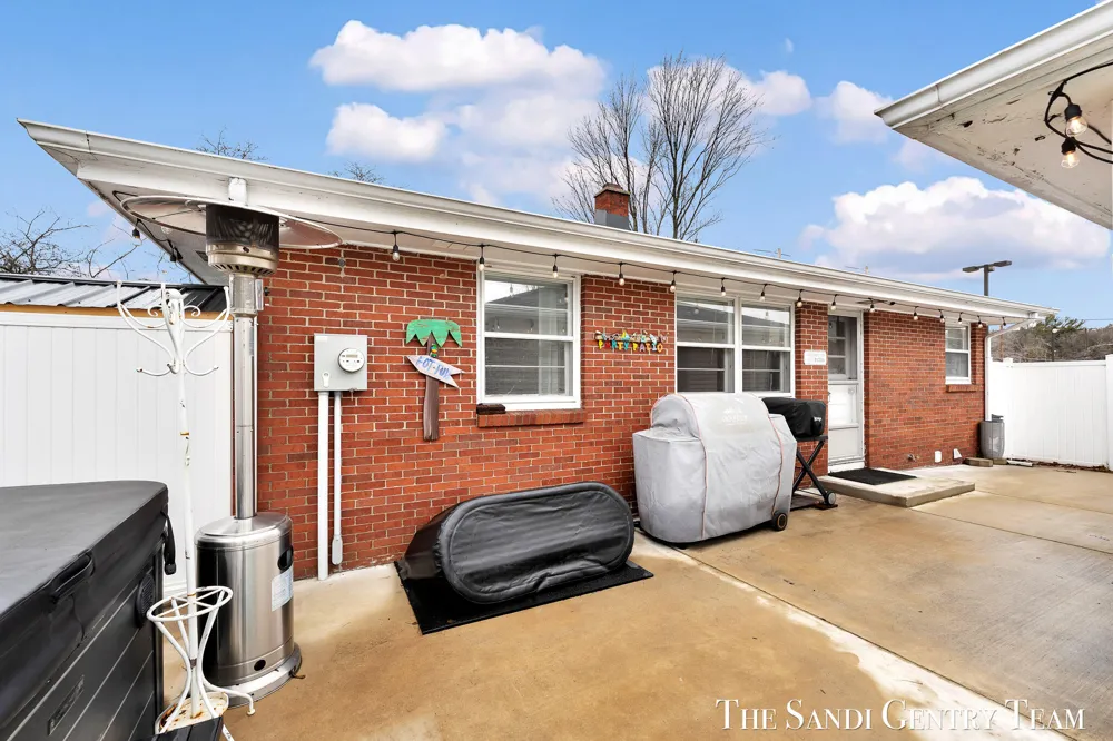 1508 Wisconsin Street Grand Haven City, MI 49417