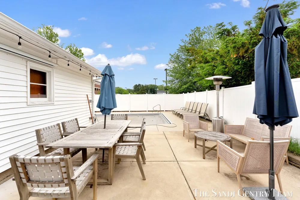 1508 Wisconsin Street Grand Haven City, MI 49417
