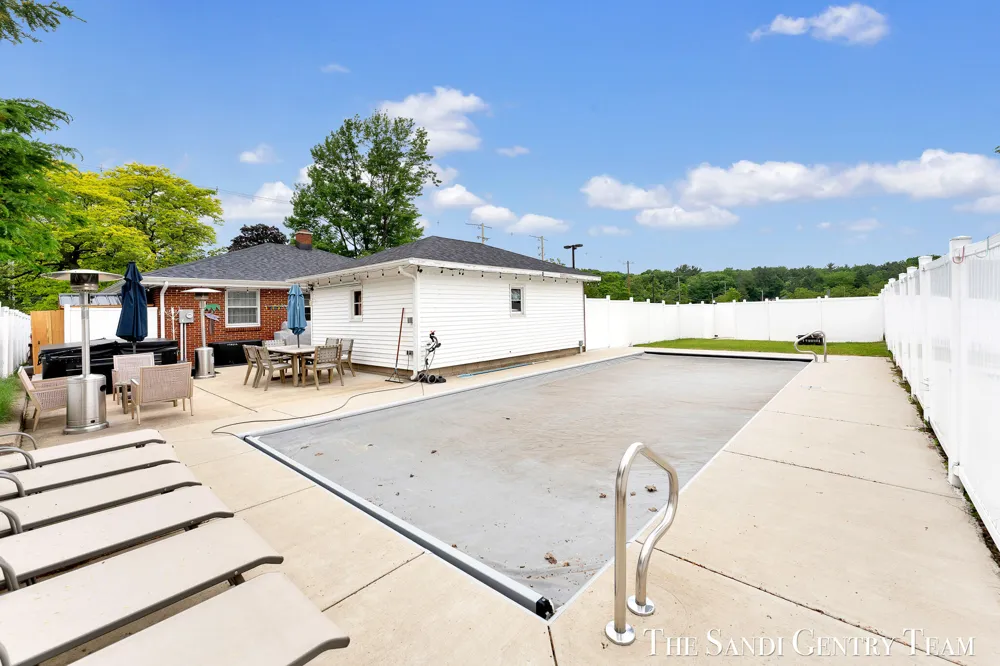 1508 Wisconsin Street Grand Haven City, MI 49417