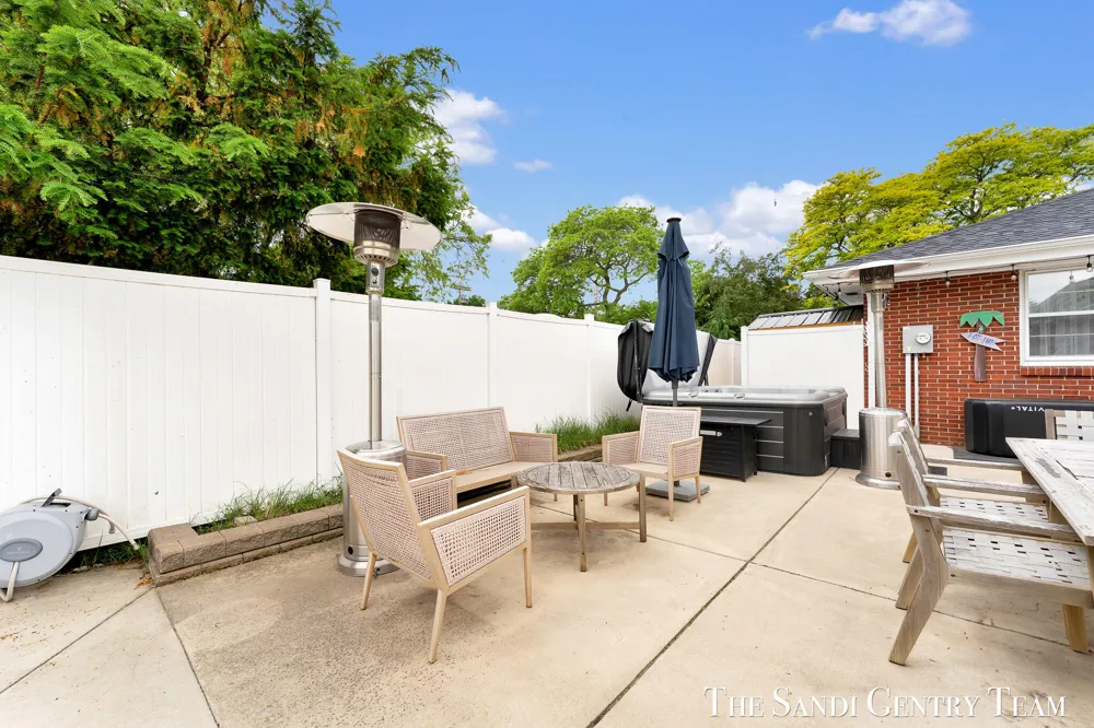 1508 Wisconsin Street Grand Haven City, MI 49417