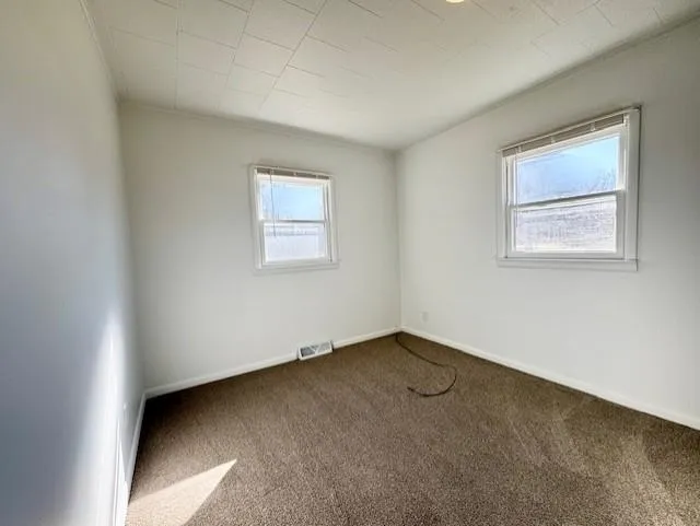 348 Grover Avenue Alma City, MI 48801