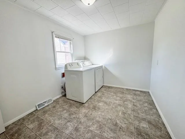 348 Grover Avenue Alma City, MI 48801