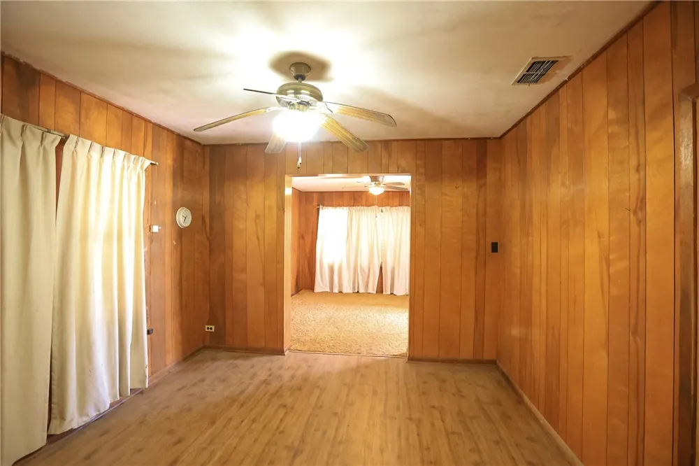 305 Perez San Diego, TX 78384