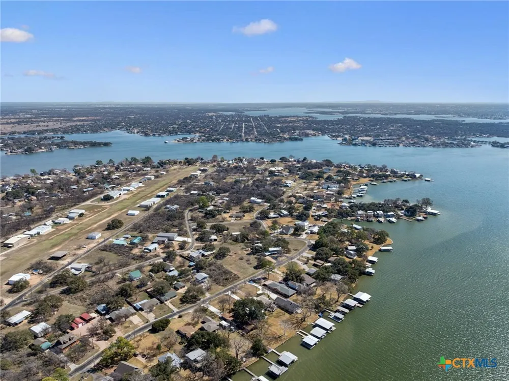 506 Ranch Road 2233 Sunrise Beach, TX 78643