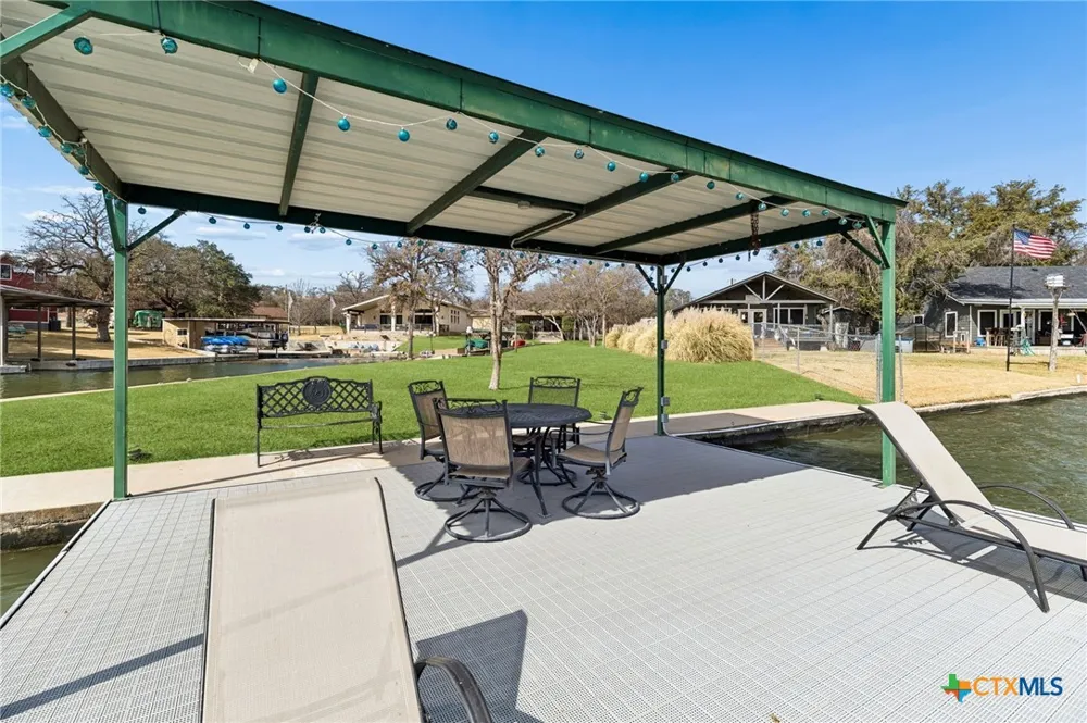 506 Ranch Road 2233 Sunrise Beach, TX 78643