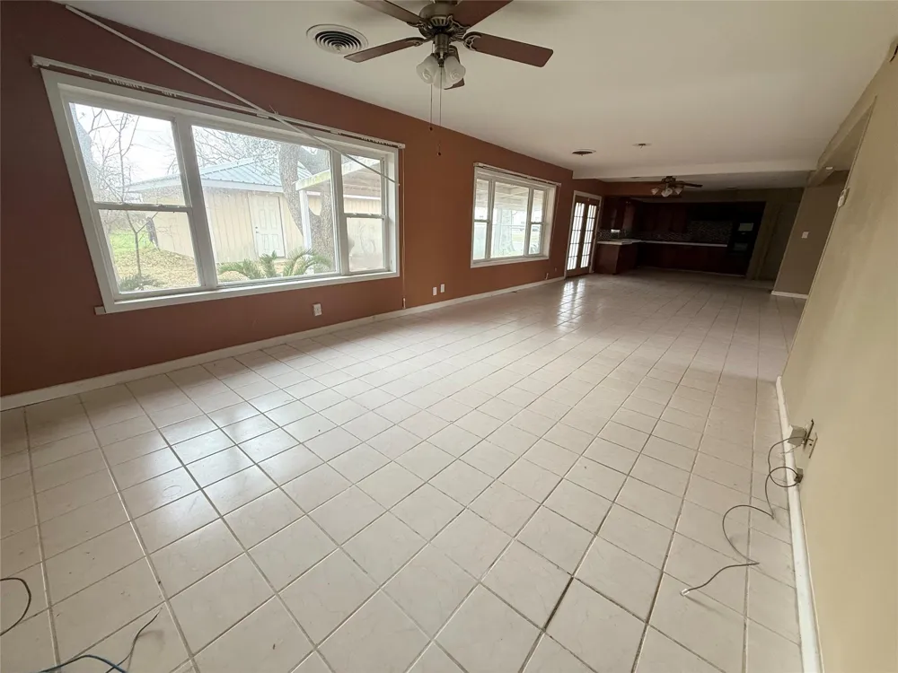 4100 Mockingbird Lane Bay City, TX 77414