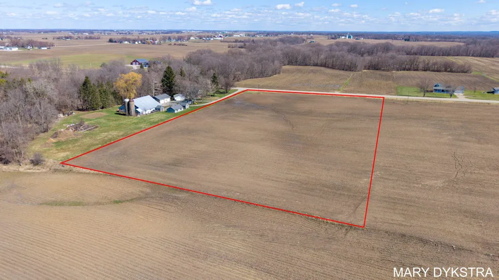 57th Street Hamilton, MI 49419