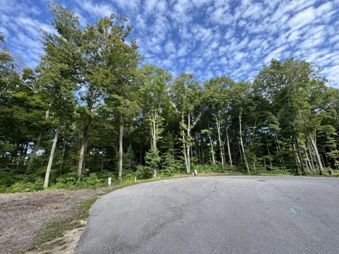 14606 Crest View Court