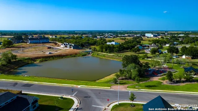 117 Red Oak Trail La Vernia, TX 78121