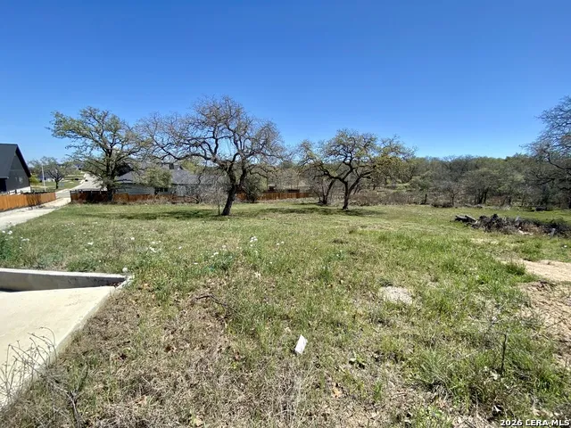 125 Ash Parkway La Vernia, TX 78121
