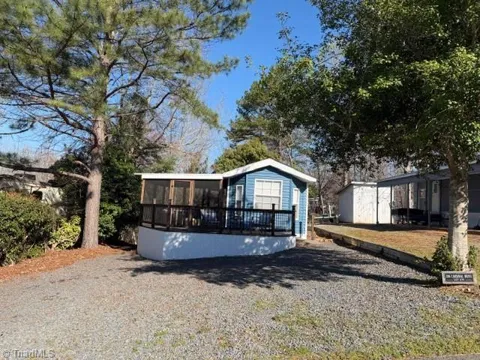 206 Cardinal Drive