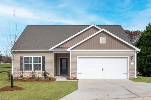 225 Macintosh Drive