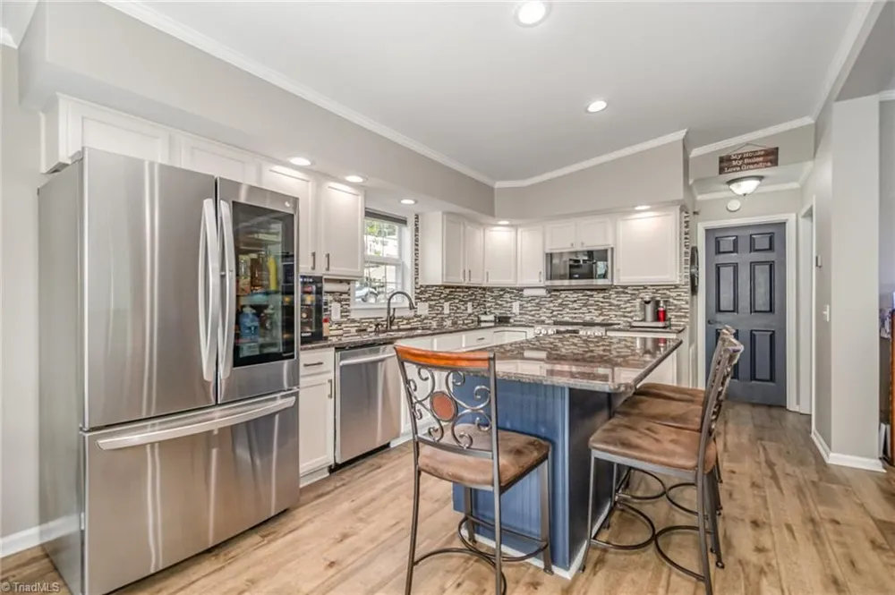 132 Eagle Drive New London, NC 28127