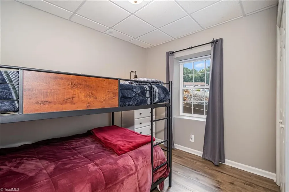 132 Eagle Drive New London, NC 28127