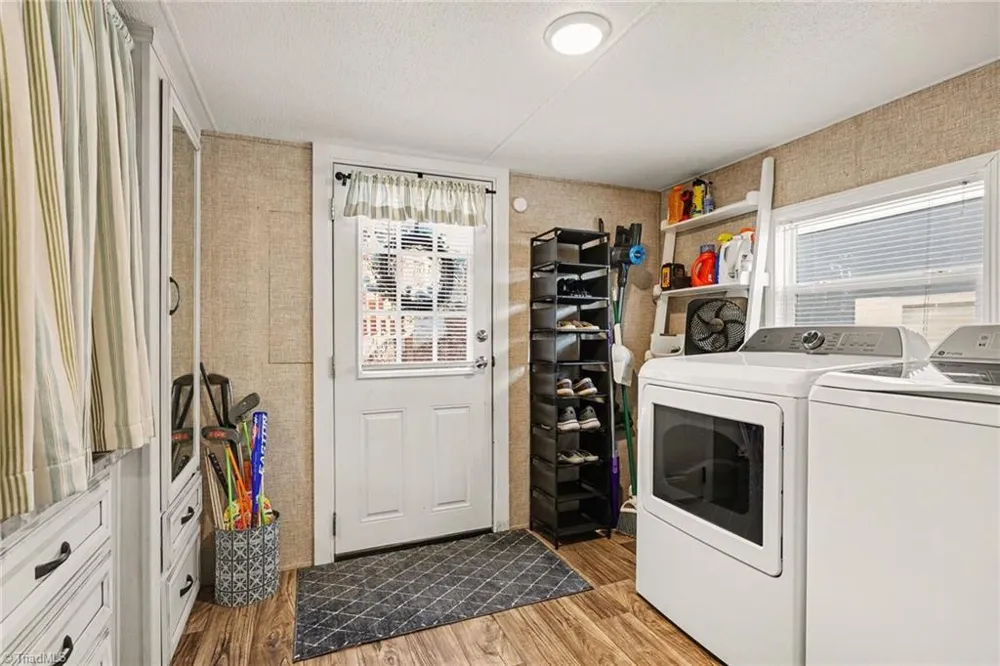 130 Eagle Drive New London, NC 28127