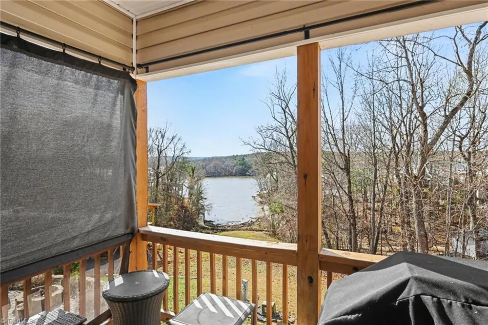 130 Eagle Drive New London, NC 28127
