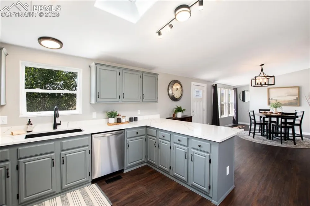 11100 Haskel Creek Road Larkspur, CO 80118