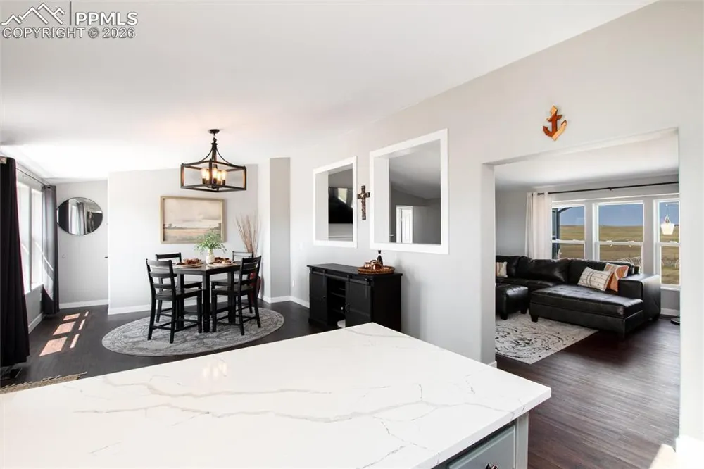 11100 Haskel Creek Road Larkspur, CO 80118