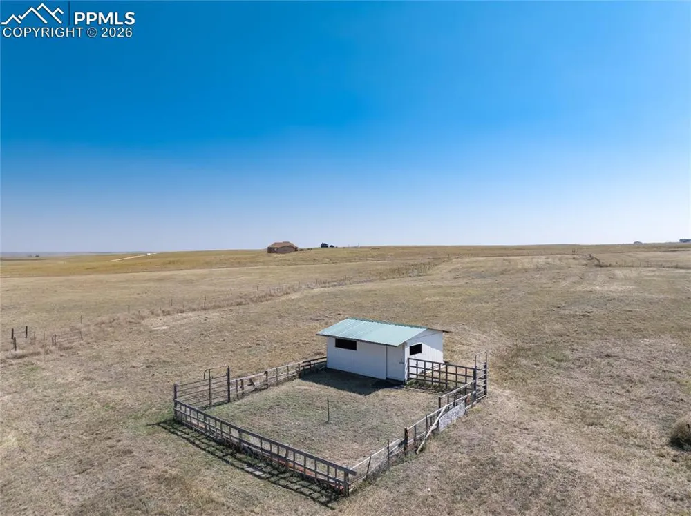 11100 Haskel Creek Road Larkspur, CO 80118