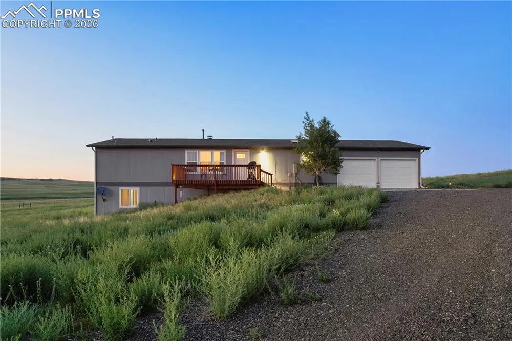 11100 Haskel Creek Road Larkspur, CO 80118