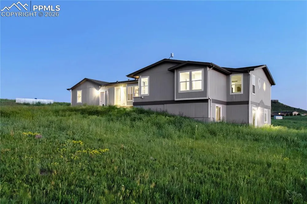 11100 Haskel Creek Road Larkspur, CO 80118