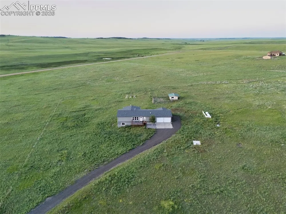 11100 Haskel Creek Road Larkspur, CO 80118