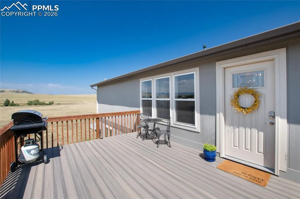 11100 Haskel Creek Road Larkspur, CO 80118