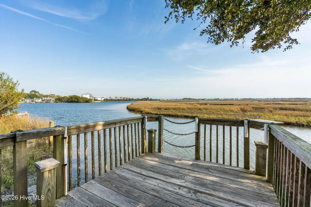 484 Little Kinston Road Surf City, NC 28445