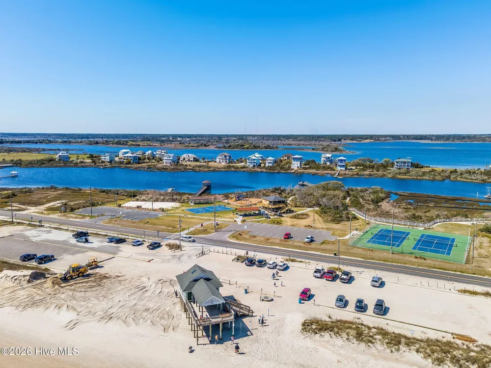 484 Little Kinston Road Surf City, NC 28445