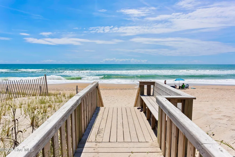 484 Little Kinston Road Surf City, NC 28445