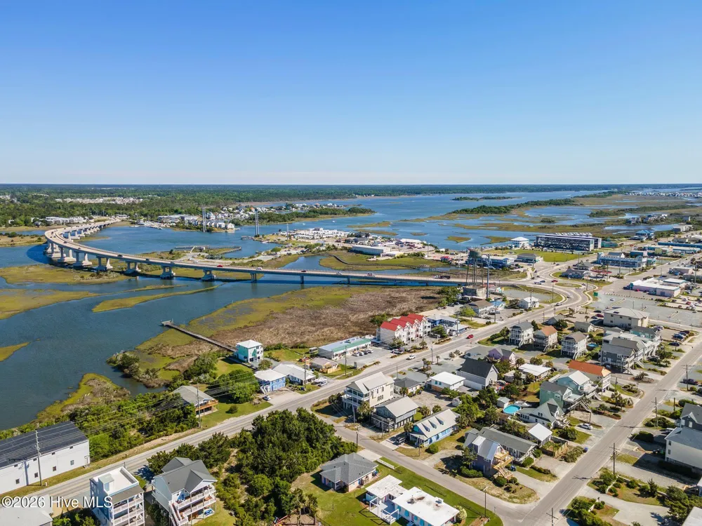 484 Little Kinston Road Surf City, NC 28445