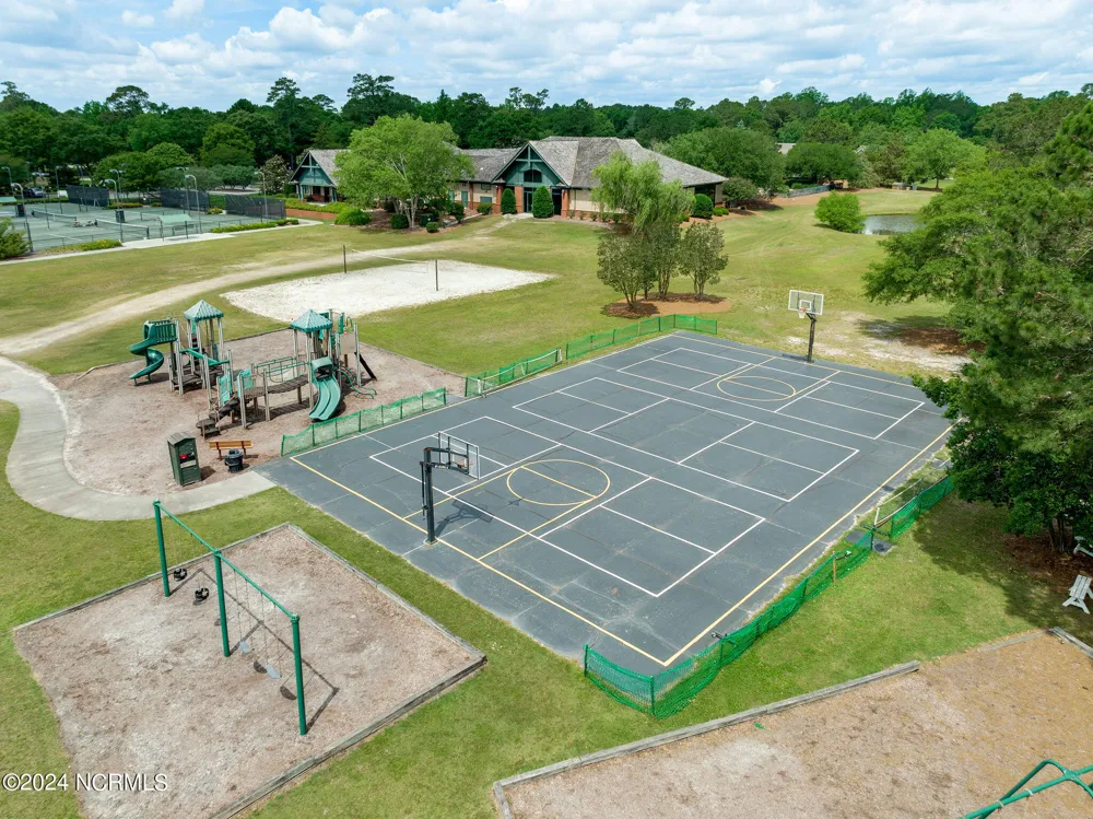105 Legacy Oaks Drive Wallace, NC 28466