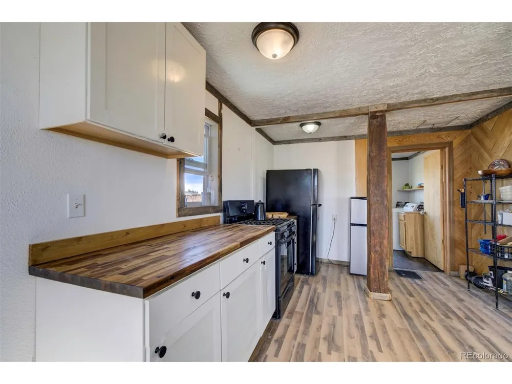 10573 County Road 165 Matheson, CO 80830