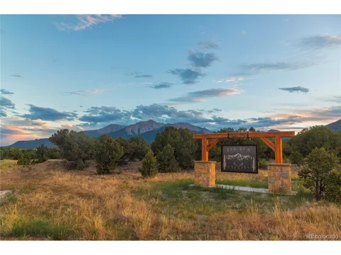 29274 Lakota Lane