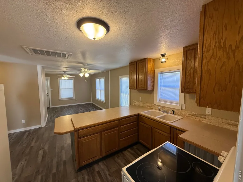 709 S 3rd Street Lamar, CO 81052