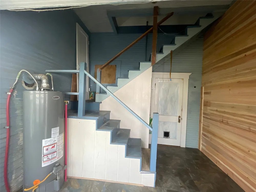 215 W Main Street Lometa, TX 76853