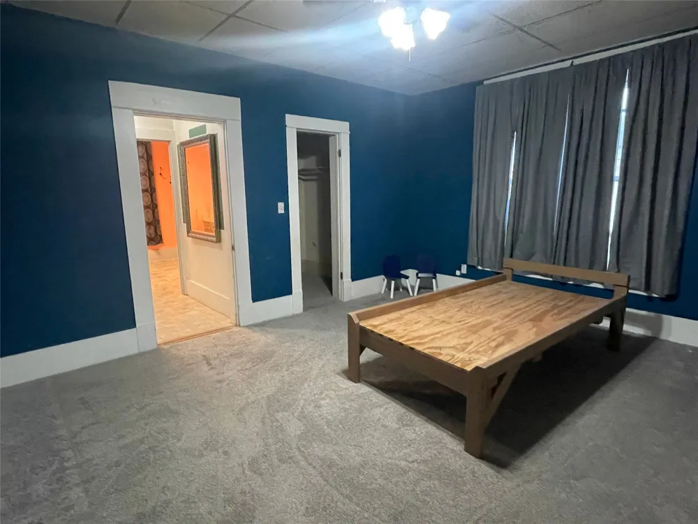 215 W Main Street Lometa, TX 76853