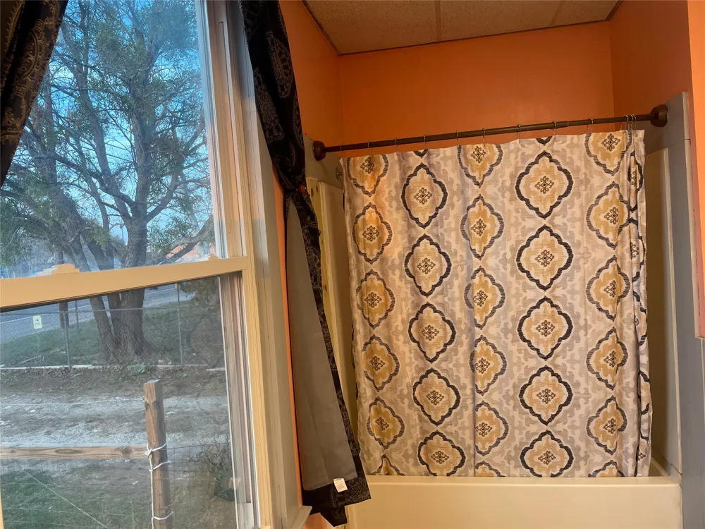 215 W Main Street Lometa, TX 76853