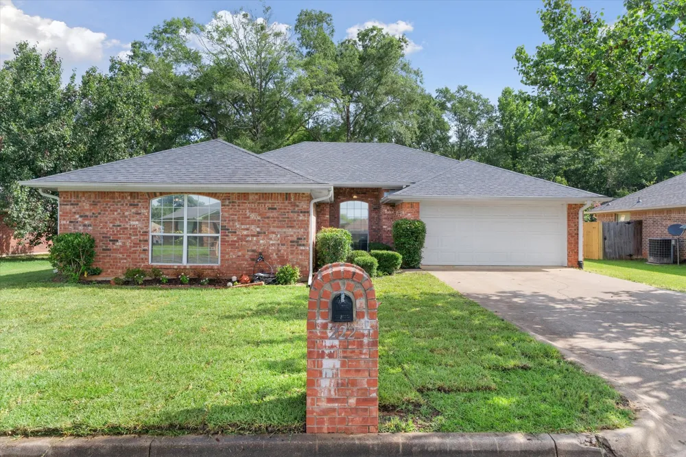 222 Amanda Court Whitehouse, TX 75791
