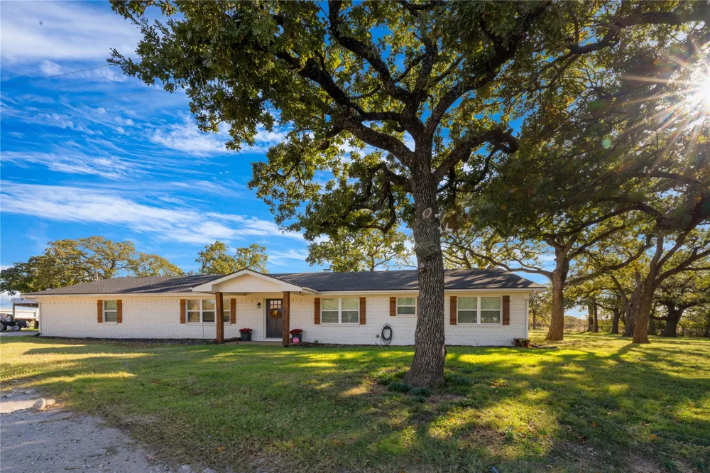 124 Private Road 3209 Bridgeport, TX 76426
